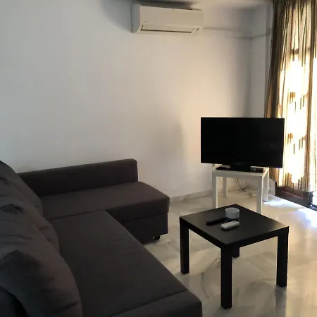 Pompeiana Apartment